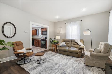 1106 J Avenue NW Cedar Rapids IA 52405