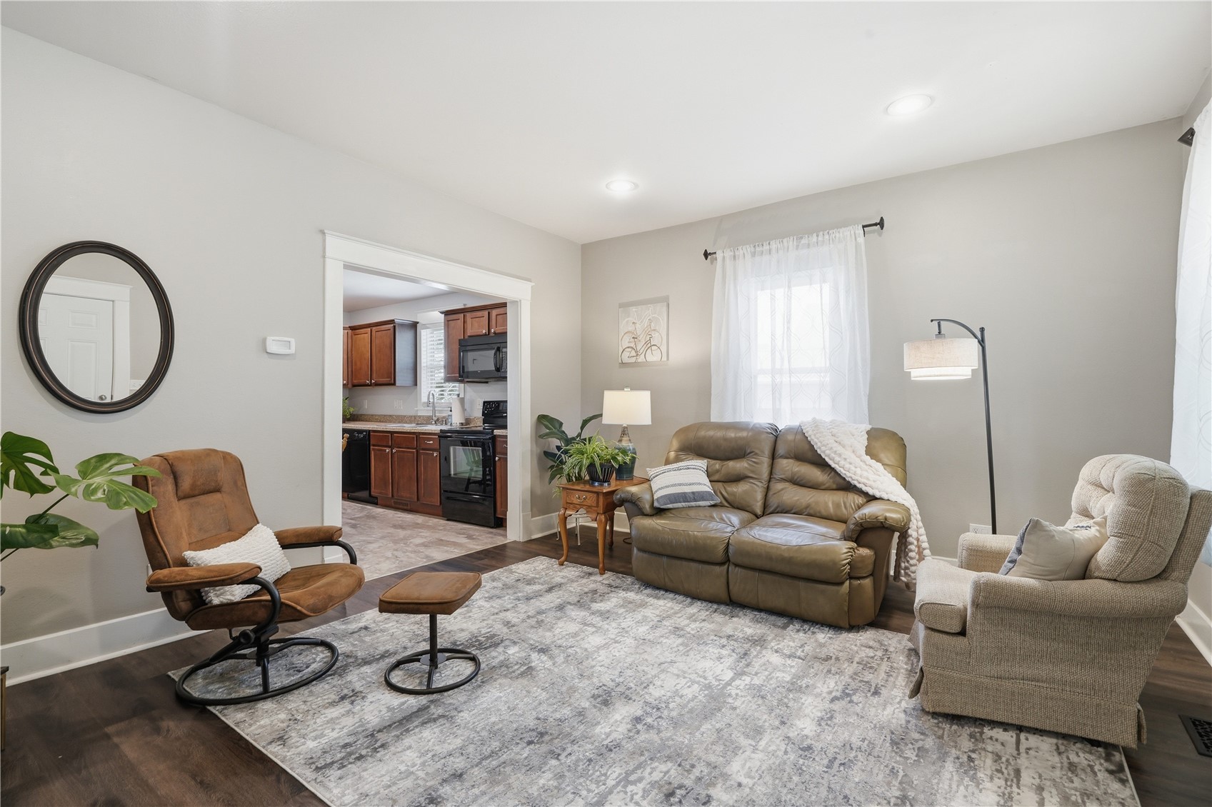 1106 J Avenue NW Cedar Rapids IA 52405