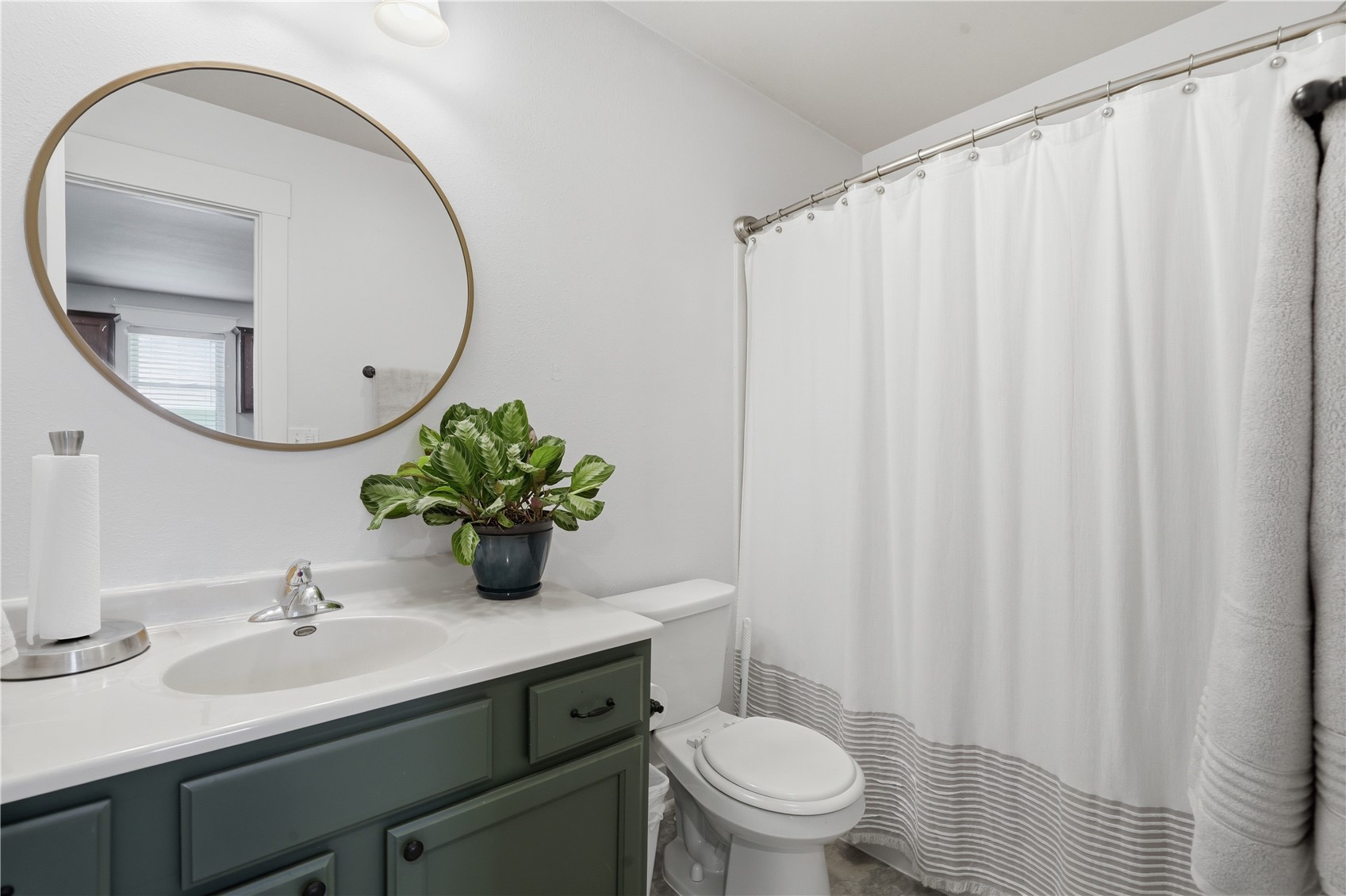 1106 J Avenue NW Cedar Rapids IA 52405