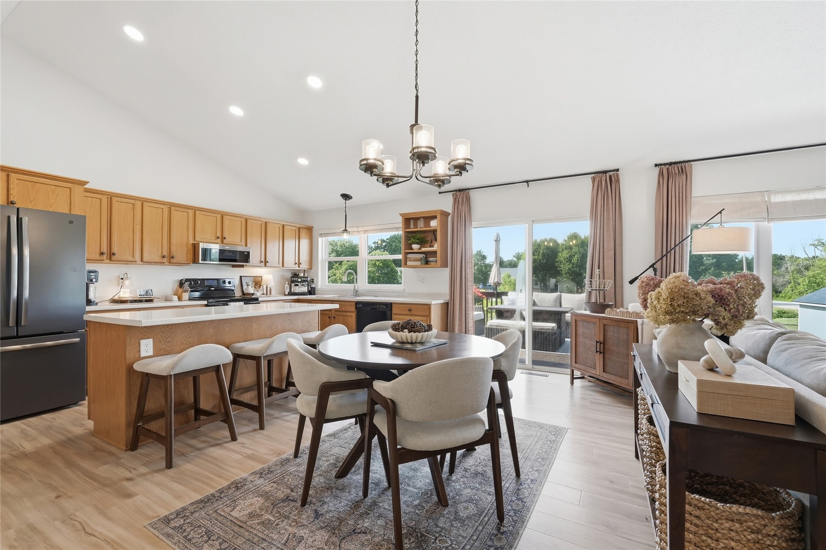 2702 29th Avenue SW Cedar Rapids IA 52404