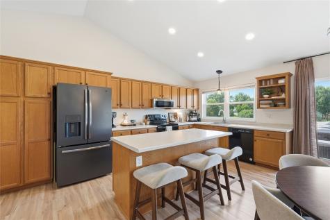 2702 29th Avenue SW Cedar Rapids IA 52404