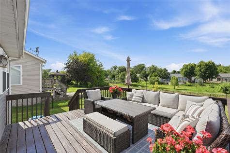 2702 29th Avenue SW Cedar Rapids IA 52404