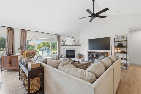 2702 29th Avenue SW Cedar Rapids IA 52404