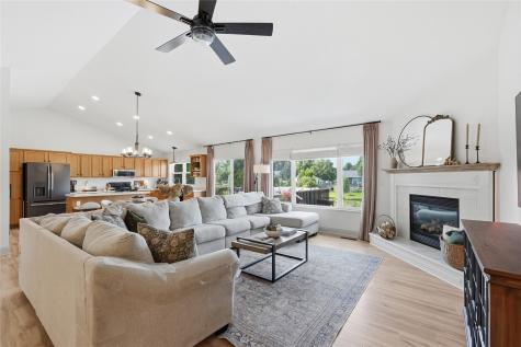 2702 29th Avenue SW Cedar Rapids IA 52404