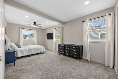 825 Valleyview Drive Marion IA 52302