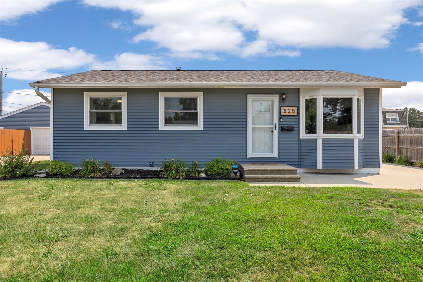 825 Valleyview Drive Marion IA 52302