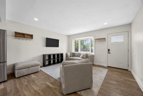 825 Valleyview Drive Marion IA 52302