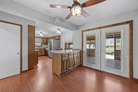 342 24th Street NW Cedar Rapids IA 52405