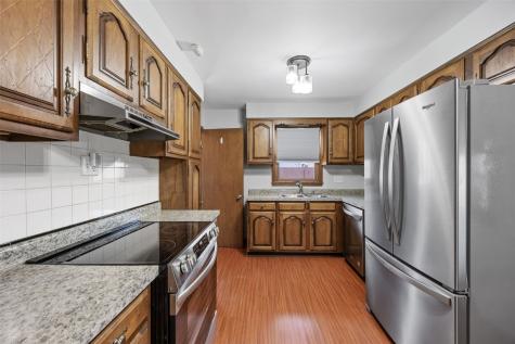 342 24th Street NW Cedar Rapids IA 52405