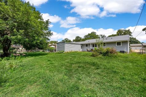 423 32nd Street SE Cedar Rapids IA 52403