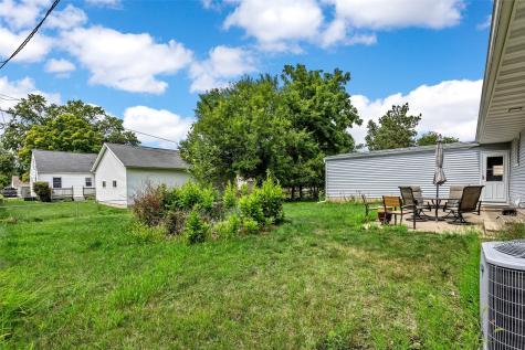 423 32nd Street SE Cedar Rapids IA 52403