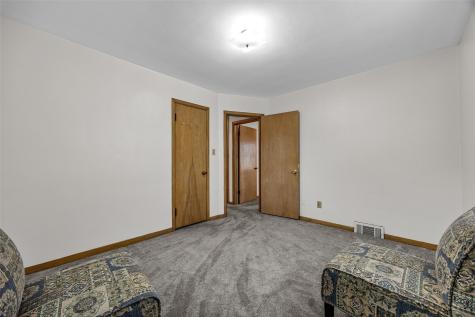 423 32nd Street SE Cedar Rapids IA 52403