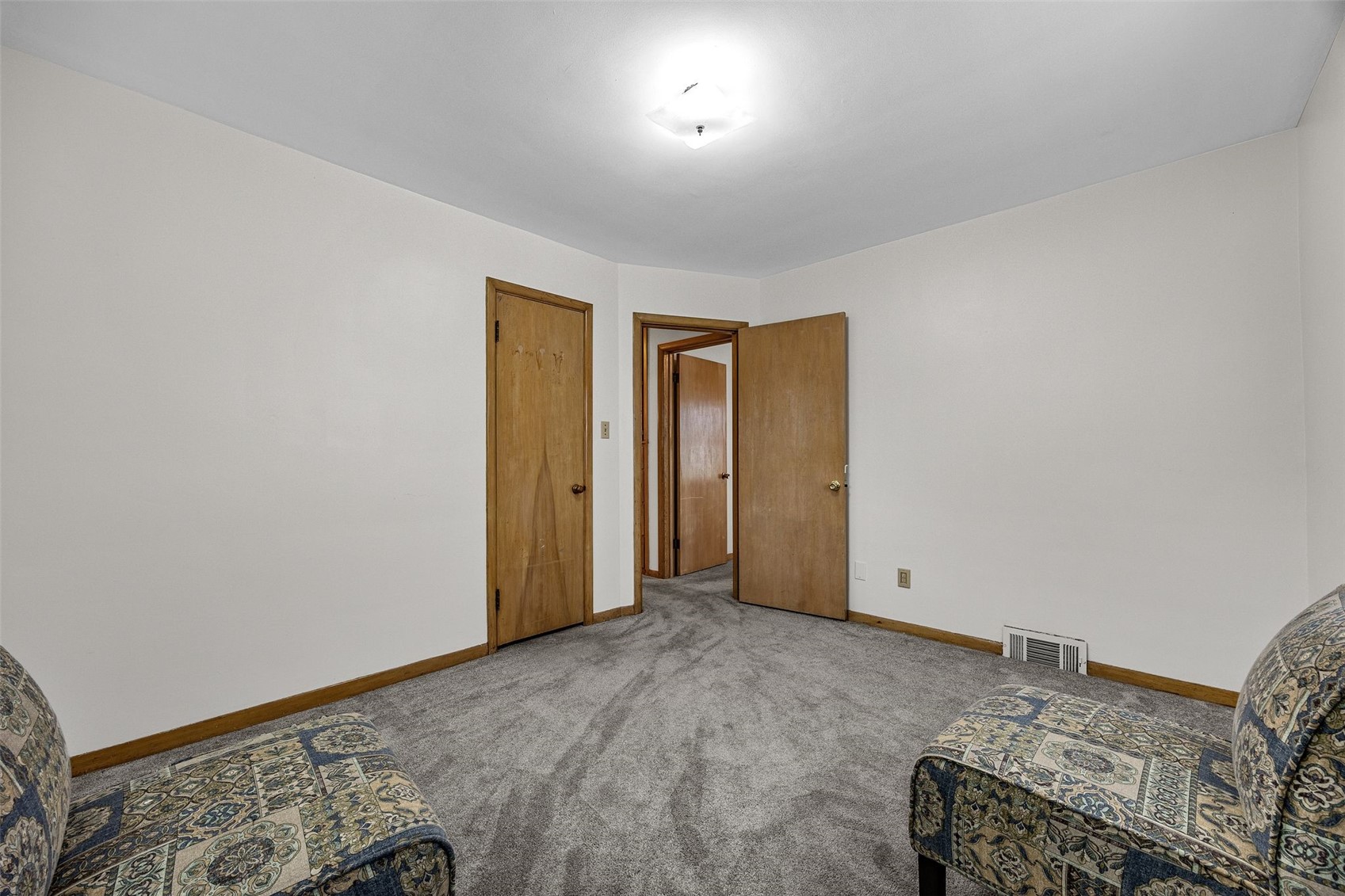 423 32nd Street SE Cedar Rapids IA 52403