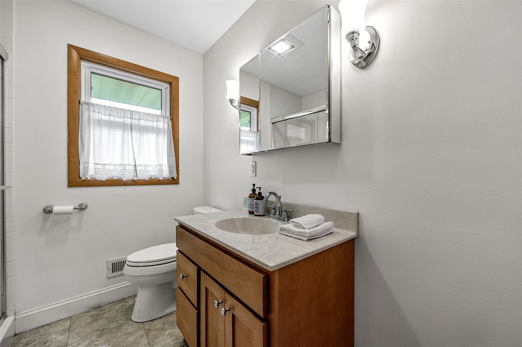 423 32nd Street SE Cedar Rapids IA 52403