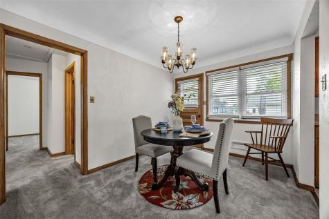 423 32nd Street SE Cedar Rapids IA 52403