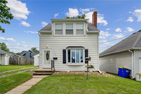 104 E Washington Street Norway IA 52318