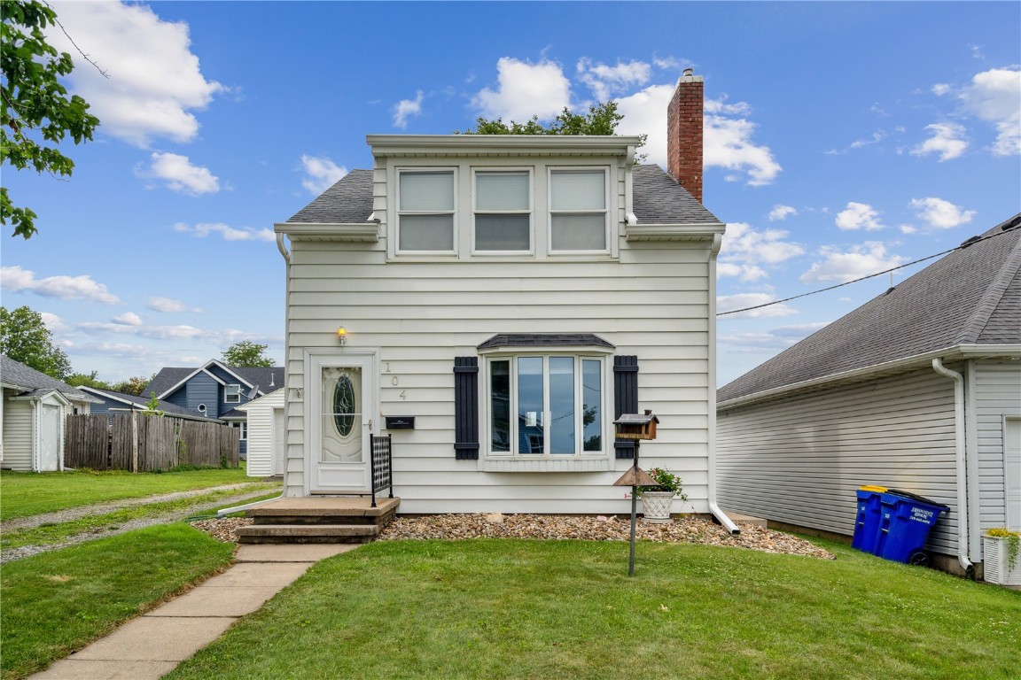 104 E Washington Street Norway IA 52318
