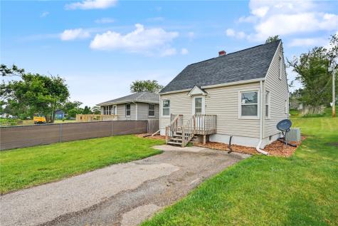 1216 22ND Avenue SW Cedar Rapids IA 52404