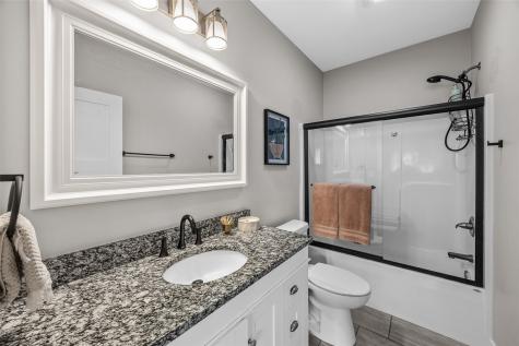 2629 Mt Vernon Road SE Cedar Rapids IA 52403