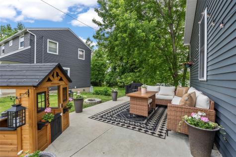 2629 Mt Vernon Road SE Cedar Rapids IA 52403
