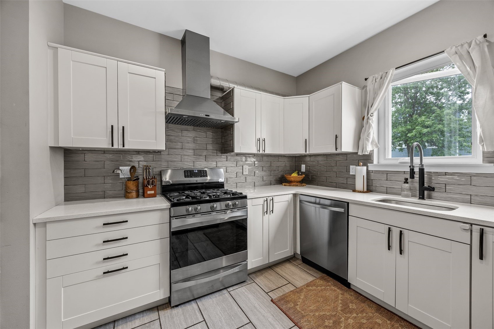 2629 Mt Vernon Road SE Cedar Rapids IA 52403