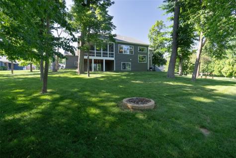 5351 Wild Rye Court SE Cedar Rapids IA 52403