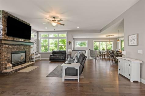 5351 Wild Rye Court SE Cedar Rapids IA 52403