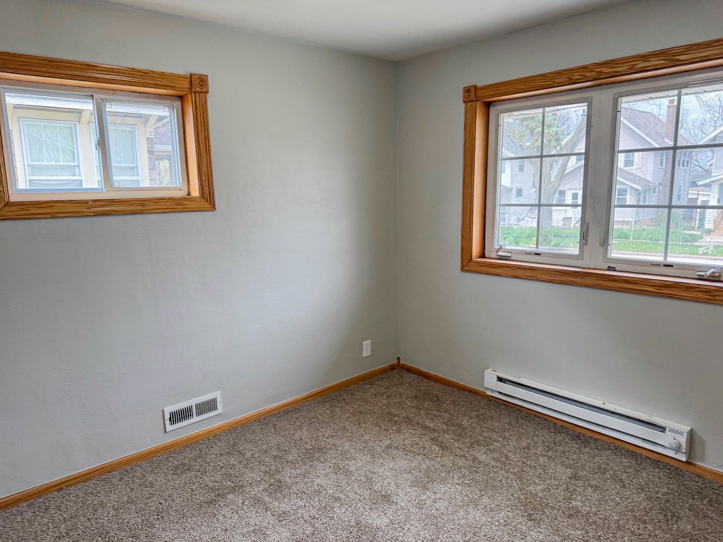 1737 Bever Avenue SE Cedar Rapids IA 52403