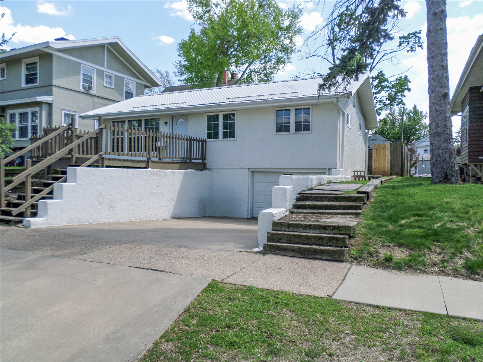 1737 Bever Avenue SE Cedar Rapids IA 52403