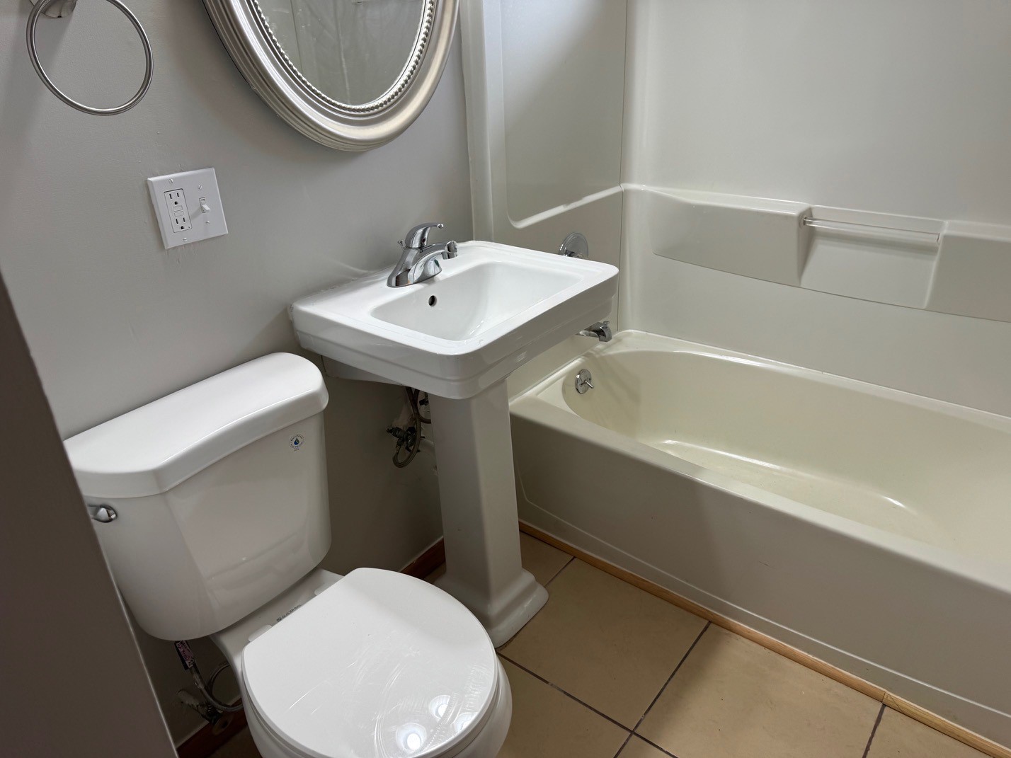 1737 Bever Avenue SE Cedar Rapids IA 52403