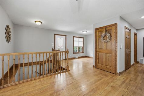 5221 Old Ely Road SW Cedar Rapids IA 52404