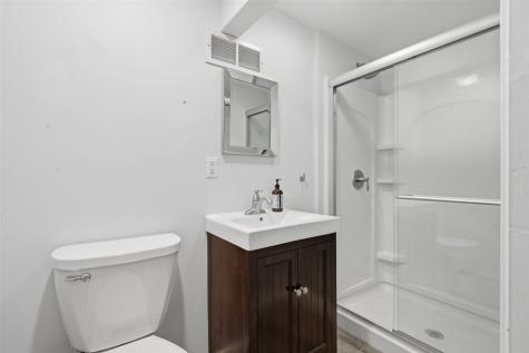 210 Stone Hedge Drive NW Cedar Rapids IA 52405