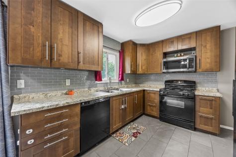 1224 18th Street NW Cedar Rapids IA 52405