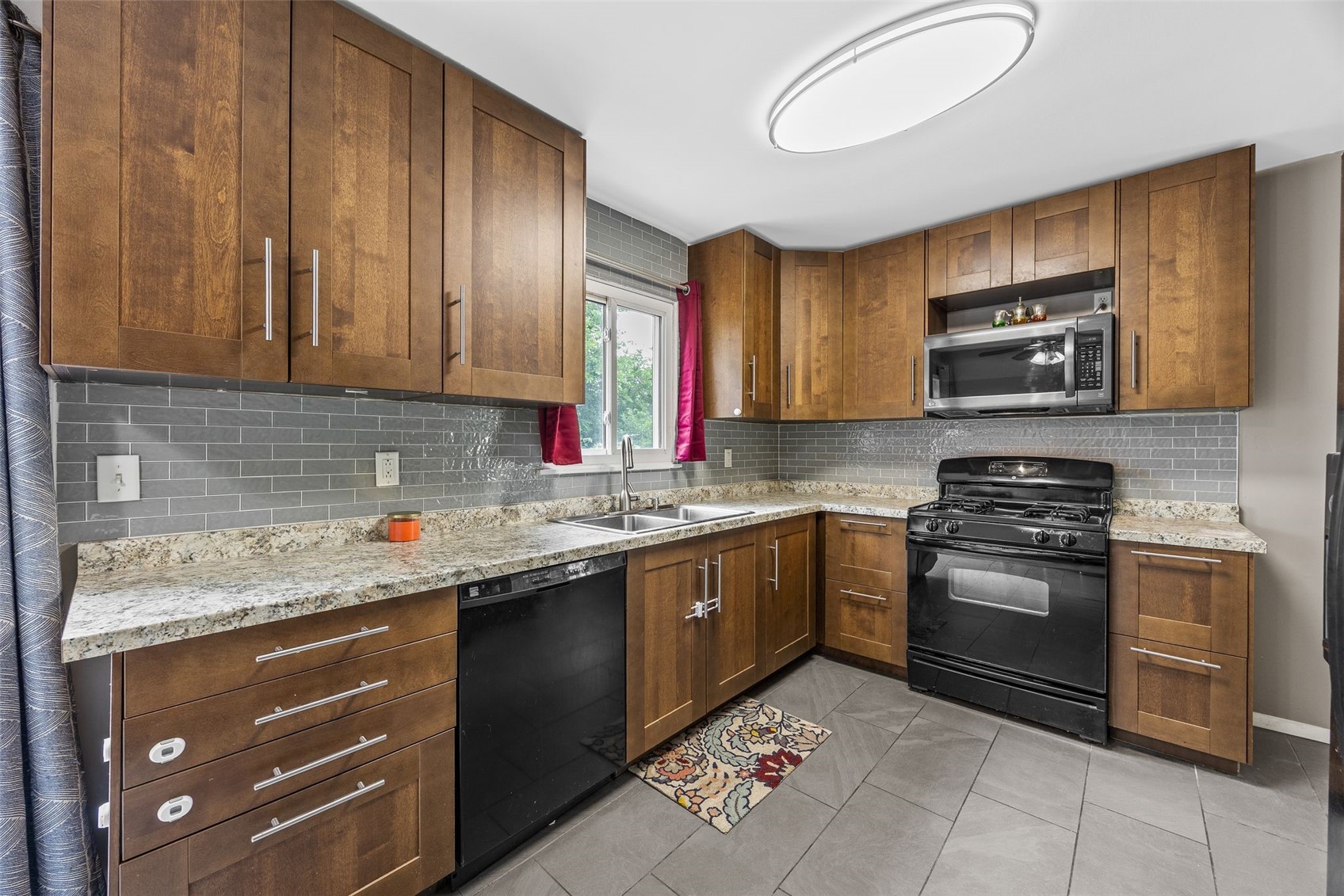 1224 18th Street NW Cedar Rapids IA 52405