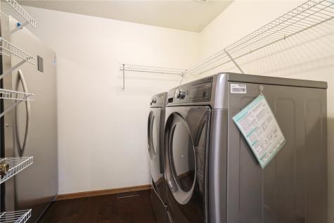 1617 Whitters Way NW Cedar Rapids IA 52405
