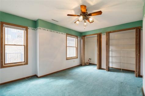 1617 Whitters Way NW Cedar Rapids IA 52405