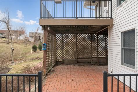 1617 Whitters Way NW Cedar Rapids IA 52405