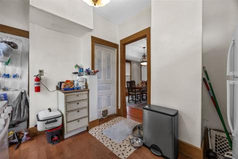 916 B Avenue NW Cedar Rapids IA 52405