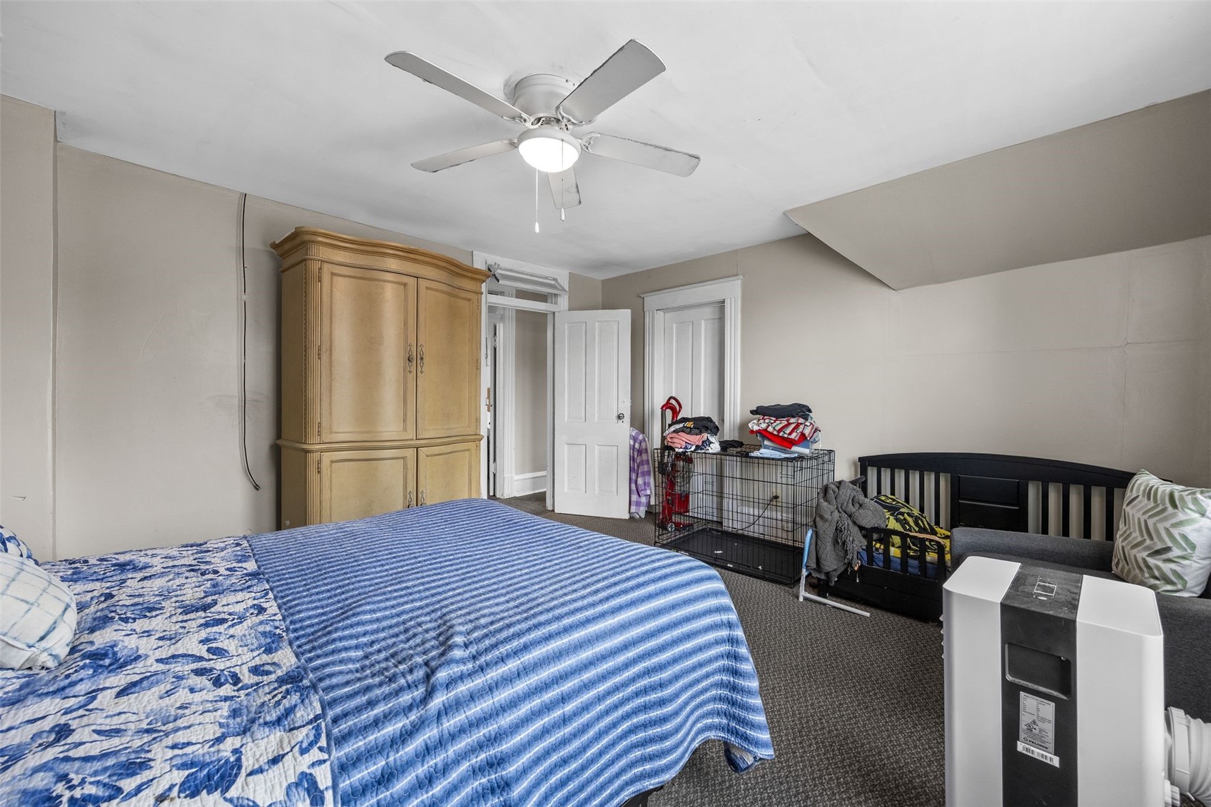 916 B Avenue NW Cedar Rapids IA 52405