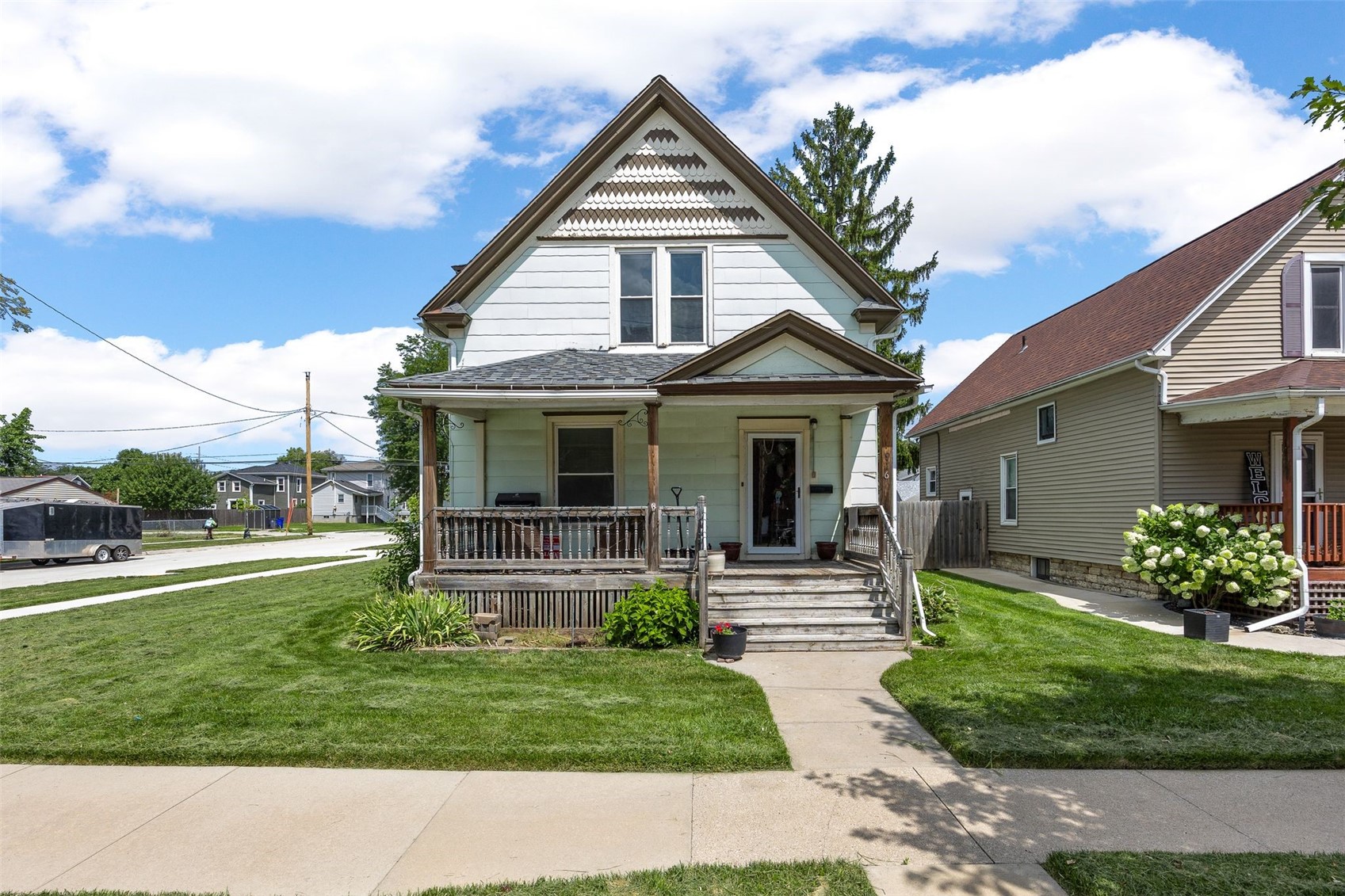 916 B Avenue NW Cedar Rapids IA 52405