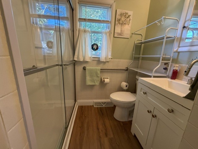 540 E Linn Street Coggon IA 52218