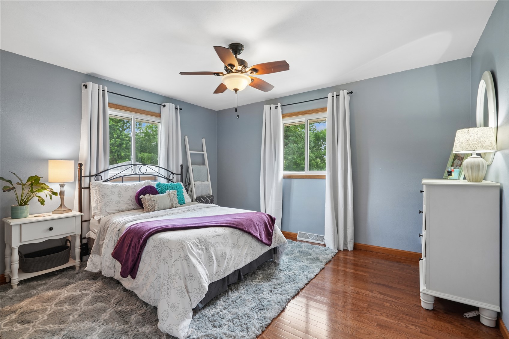 1227 Glenwood Drive NW Cedar Rapids IA 52405