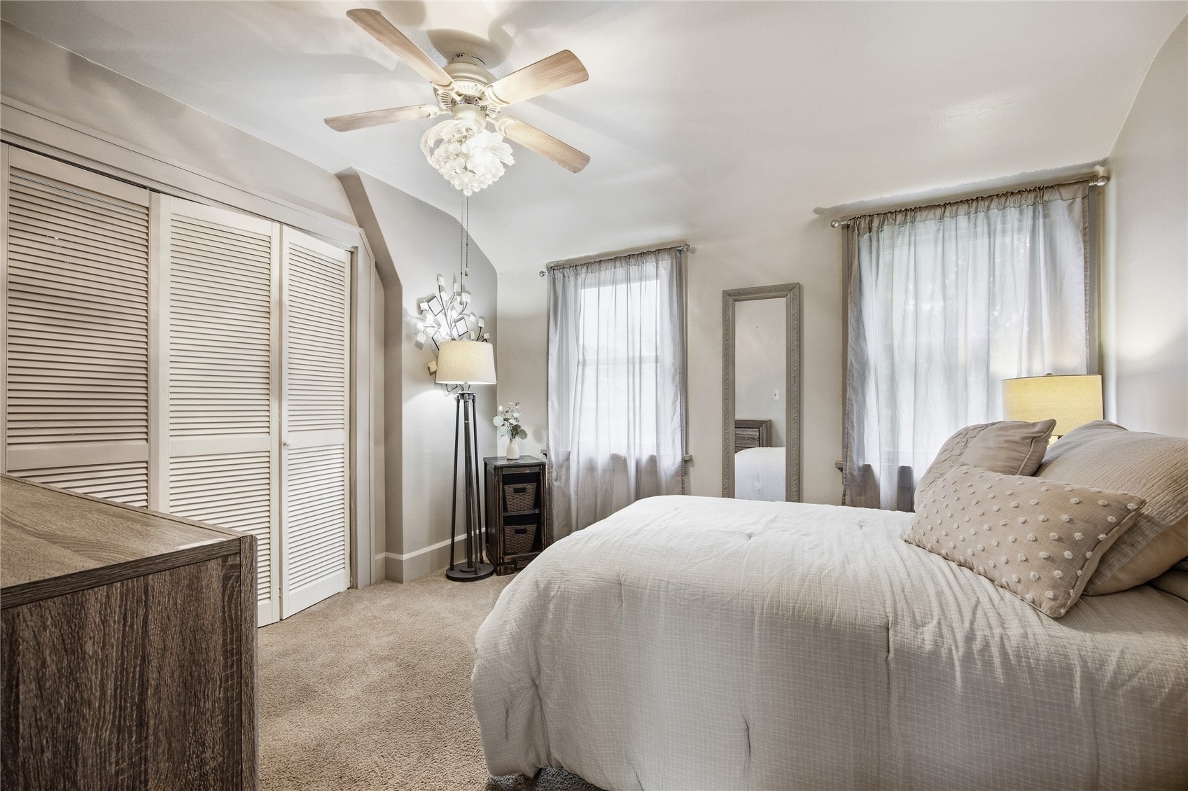 2411 Bever Avenue SE Cedar Rapids IA 52403