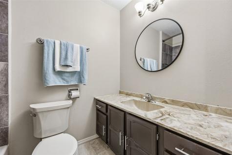 131 Penfro Drive Iowa City IA 52246