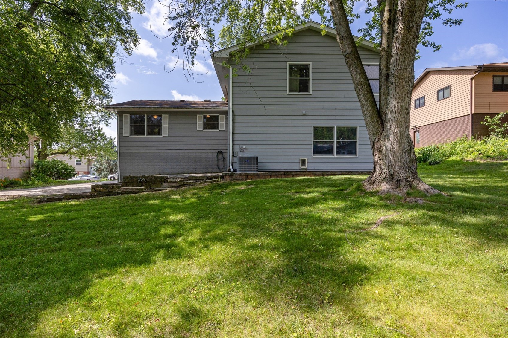 131 Penfro Drive Iowa City IA 52246