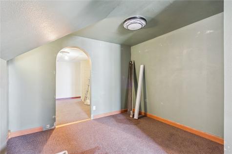 511 1st Avenue Vinton IA 52349