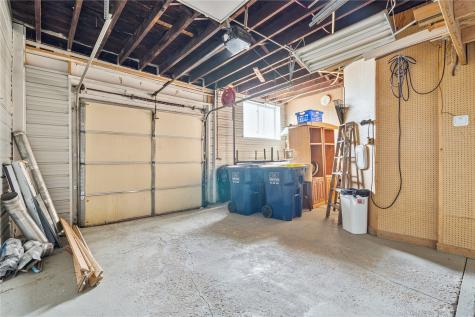 511 1st Avenue Vinton IA 52349