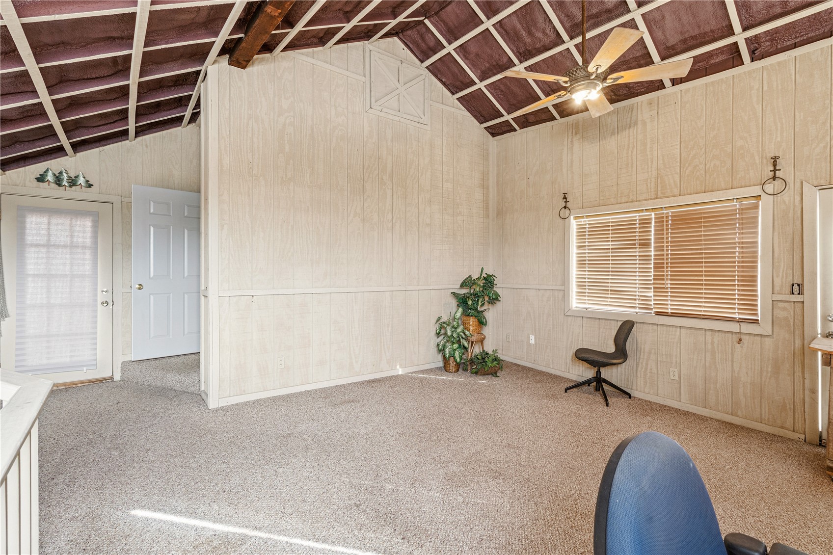 511 1st Avenue Vinton IA 52349