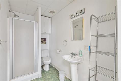 511 1st Avenue Vinton IA 52349