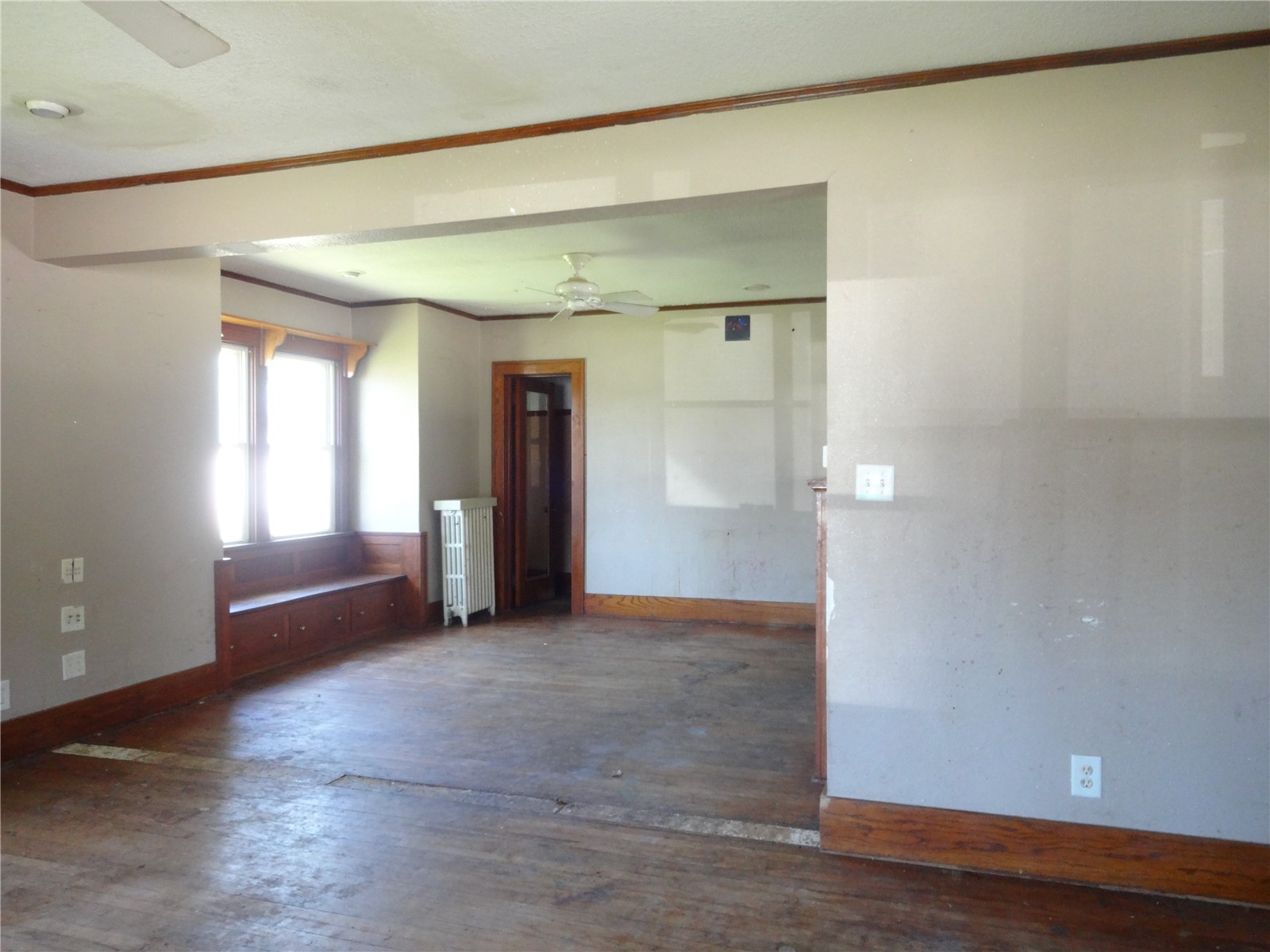 399 E Washington Street Marengo IA 52301